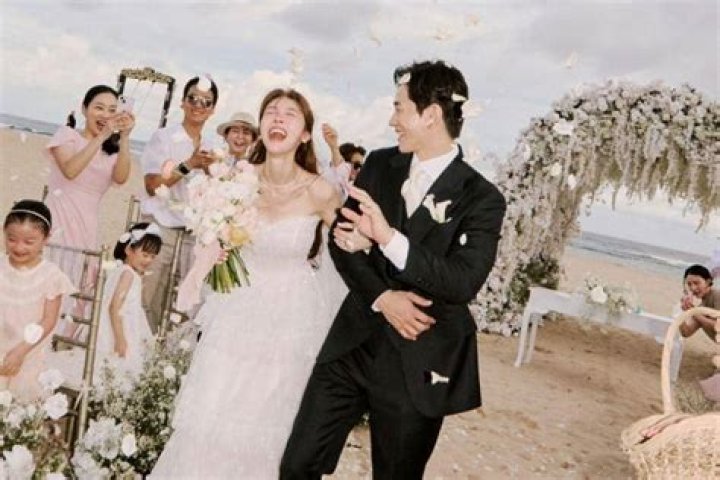 
Jack Lisowski And His Wife Jamie Livingston Married In An Intimate Ceremony In 2015 